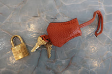 画像をギャラリービューアに読み込む, HERMES／エルメス ケリー25 トゴ オレンジ □K刻印 ショルダーバッグ 800040151
