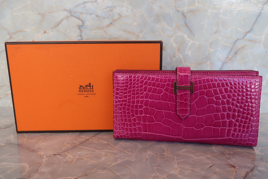 HERMES  Bearn Soufflet Crocodile Alligator Rose Sherazard □Q Engraving Wallet 400050183