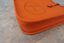 画像をギャラリービューアに読み込む, HERMES／エルメス エブリンTPM トリヨンクレマンス オレンジ B刻印 ショルダーバッグ 800080028

