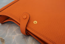 画像をギャラリービューアに読み込む, HERMES／エルメス エブリンTPM トリヨンクレマンス オレンジ B刻印 ショルダーバッグ 800080028
