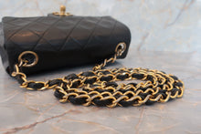 画像をギャラリービューアに読み込む, CHANEL/シャネル ミニマトラッセシングルフラップチェーンショルダーバッグ ラムスキン ブラック/ゴールド金具 ショルダーバッグ 700060272

