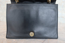 Load image into Gallery viewer, CHANEL Matelasse chain shoulder bag Lambskin Black/Gold hadware Shoulder bag 800030146
