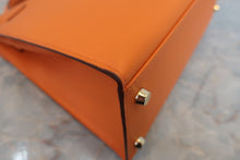 画像をギャラリービューアに読み込む, HERMES／エルメス ケリー28 ヴォーエプソン オレンジ □J刻印 ショルダーバッグ 800020027
