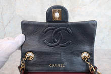 画像をギャラリービューアに読み込む, CHANEL/シャネル ミニマトラッセシングルフラップチェーンショルダーバッグ ラムスキン ブラック/ゴールド金具 ショルダーバッグ 700060272
