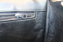 Load image into Gallery viewer, CHANEL Matelasse chain shoulder bag Lambskin Black/Gold hadware Shoulder bag 800030146
