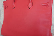 Load image into Gallery viewer, HERMES BIRKIN 40 Graine Couchevel leather Rouge vif □G Engraving Hand bag 600090113
