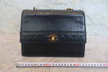 画像をギャラリービューアに読み込む, CHANEL/シャネル 台形チェーンショルダーバッグ ラムスキン ブラック/ゴールド金具 ショルダーバッグ 800030162
