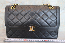 画像をギャラリービューアに読み込む, CHANEL/シャネル パリ限定マトラッセダブルフラップチェーンショルダーバッグ ラムスキン ブラック/ゴールド金具 ショルダーバッグ 700070310
