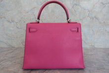 Load image into Gallery viewer, HERMES KELLY 28 Chevre myzore goatskim Fuschia pink □J Engraving Shoulder bag 800040161

