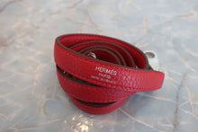 Load image into Gallery viewer, HERMES／BOLIDE 31 Clemence leather Rouge casaque T Engraving Shoulder bag 600090134
