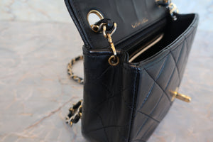 CHANEL Mini matelasse chain shoulder bag Lambskin Black/White/Gold hadware Shoulder bag 700100077