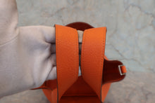 將圖片載入圖庫檢視器 HERMES／エルメス ピコタンＭＭ トリヨンクレマンス オレンジ ハンドバッグ 800060141
