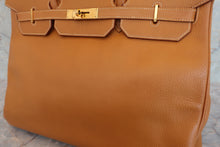 Load image into Gallery viewer, HERMES BIRKIN 40 Ardennes leather Natural □B Engraving Hand bag 600090142
