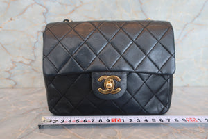 CHANEL/シャネル ミニマトラッセシングルフラップチェーンショルダーバッグ ラムスキン ブラック/ゴールド金具 ショルダーバッグ 700060276