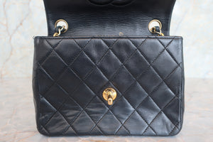 CHANEL/シャネル ミニマトラッセシングルフラップチェーンショルダーバッグ ラムスキン ブラック/ゴールド金具 ショルダーバッグ 700060276