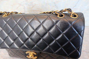 CHANEL Medium Matelasse single flap chain shoulder bag Lambskin Black/Gold hadware Shoulder bag 700100101