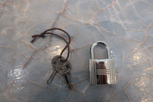 將圖片載入圖庫檢視器 HERMES／エルメス ピコタンロックGM トリヨンクレマンス ブルージーン □P刻印 ハンドバッグ 700020219
