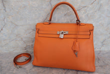 将图片加载到图库查看器，HERMES  KELLY 35 Clemence leather Orange □N刻印 Shoulder bag 700010136
