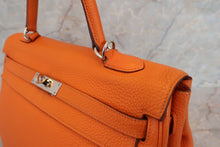 将图片加载到图库查看器，HERMES  KELLY 35 Clemence leather Orange □N刻印 Shoulder bag 700010136
