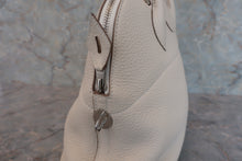 将图片加载到图库查看器，HERMES／BOLIDE 31 Clemence leather Craie A刻印 Shoulder bag 600090136
