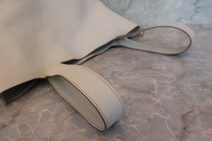 HERMES／エルメス ピコタンロックGM トリヨンクレマンス パールグレー □O刻印 ハンドバッグ 700030190