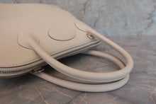 将图片加载到图库查看器，HERMES／BOLIDE 31 Clemence leather Craie A刻印 Shoulder bag 600090136
