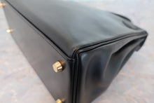 将图片加载到图库查看器，HERMES KELLY 28 Box carf leather Black 〇Z刻印 Shoulder bag 800090146
