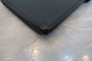HERMES／エルメス ベアンスフレ ヴォーエプソン ブラック 財布 700050133