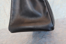 Load image into Gallery viewer, HERMES BIRKIN 35 Ardennes leather Black 〇Y Engraving Hand bag 700110153
