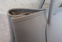 将图片加载到图库查看器，HERMES  GARDEN PARTY PM Epsom leather Blue pale A刻印 Tote bag 800020162
