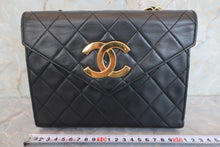 将图片加载到图库查看器，CHANEL/大号经典双C 链条包 羊皮 Black/Gold hadware(黑色/金色金属) 肩背包 600080056
