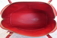Load image into Gallery viewer, HERMES／BOLIDE 27 Graine Couchevel leather Rouge vif 〇W Engraving Shoulder bag 800040188

