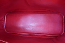 Load image into Gallery viewer, HERMES／BOLIDE 27 Graine Couchevel leather Rouge vif 〇W Engraving Shoulder bag 800040188
