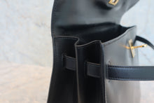 Load image into Gallery viewer, HERMES KELLY 35 Box carf leather Black 〇P Engraving Hand bag 800020062
