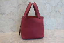 画像をギャラリービューアに読み込む, HERMES／エルメス ピコタンロックＰＭ トリヨンクレマンス ルビー □N刻印 ハンドバッグ 800020015
