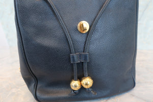 CHANEL/シャネル ココマークチェーンリュック キャビアスキン ネイビー/ゴールド金具 リュック 700090069