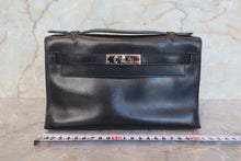 画像をギャラリービューアに読み込む, HERMES／エルメス ポシェットケリー ヴォーガリバー ブラック □I刻印 ハンドバッグ 700120250
