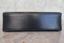 画像をギャラリービューアに読み込む, HERMES／エルメス ポシェットケリー ヴォーガリバー ブラック □I刻印 ハンドバッグ 700120250
