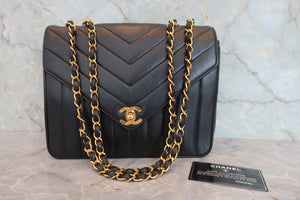 CHANEL/シャネル マドモアゼルVステッチチェーンショルダーバッグ