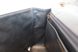 CHANEL/シャネル 中マトラッセシングルフラップチェーンショルダーバッグ ラムスキン ブラック/ゴールド金具 ショルダーバッグ 700060245