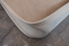 將圖片載入圖庫檢視器 HERMES／エルメス エブリン1GM トワルアッシュ/トリヨンクレマンス ベージュ/ホワイト □H刻印 ショルダーバッグ 700050081
