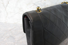 将图片加载到图库查看器，CHANEL/香奈儿 CF 链条包 羊皮 Black/Gold hadware(黑色/金色金属) 肩背包 700100153
