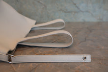 将图片加载到图库查看器，HERMES PICOTIN LOCK MM Clemence leather White A刻印 Hand bag 800090144
