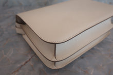 Load image into Gallery viewer, HERMES CONSTANCE3 24 Epsom leather Craie X Engraving Shoulder bag 600050175
