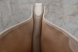 HERMES／エルメス エブリン1GM トワルアッシュ/トリヨンクレマンス ベージュ/ホワイト □H刻印 ショルダーバッグ 700050081
