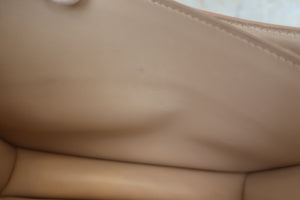 HERMES CONSTANCE3 24 Epsom leather Craie X刻印 Shoulder bag 600050175