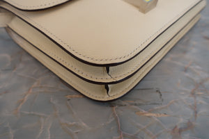 HERMES／エルメス コンスタンス3 ミニ ヴォーエプソン ナタ B刻印 ショルダーバッグ 700070300