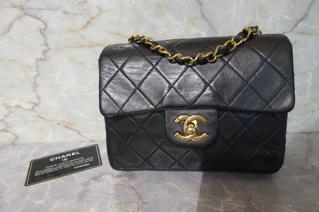 CHANEL/香奈儿 迷你CF 单盖 链条包 羊皮 Black/Gold hadware(黑色/金色金属) 肩背包 700100175