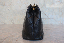 画像をギャラリービューアに読み込む, CHANEL/シャネル マトラッセチェーンショルダーバッグ ラムスキン ブラック/ゴールド金具 ショルダーバッグ 800020092
