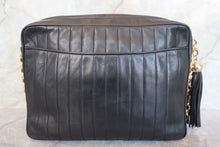 将图片加载到图库查看器，CHANEL/香奈儿 coco小姐 流苏 链条包 羊皮 Black/Gold hadware(黑色/金色金属) 肩背包 700110148
